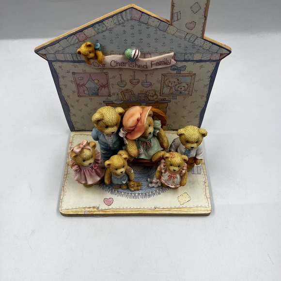 Our Cherished Family 1993 Figurine Collectable Complete Set 8 Pieces Vintage - Picture 2 of 10